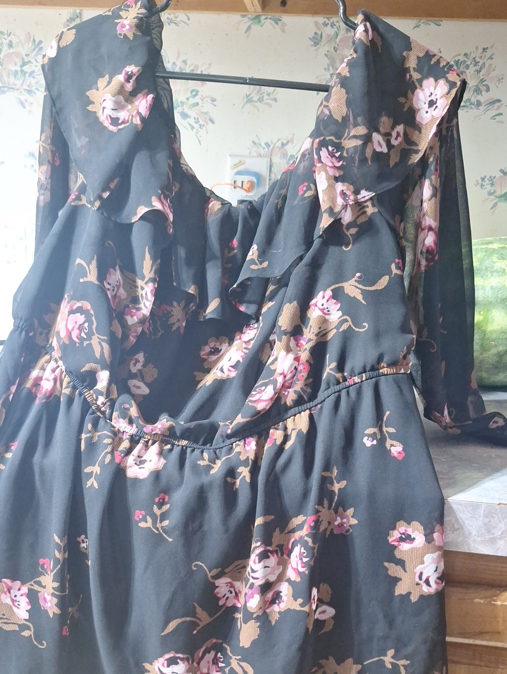 Lane Bryant Black Floral Ruffle Tunic